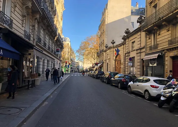 127 - Emplacement Parfait - 7eme * פריז